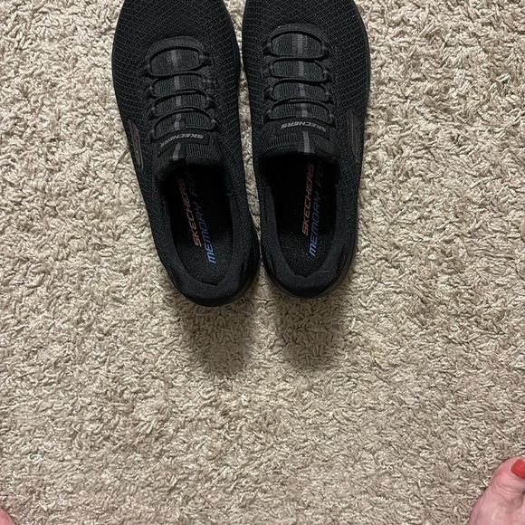 Skechers Women’s Shoes - Picture 4 of 5